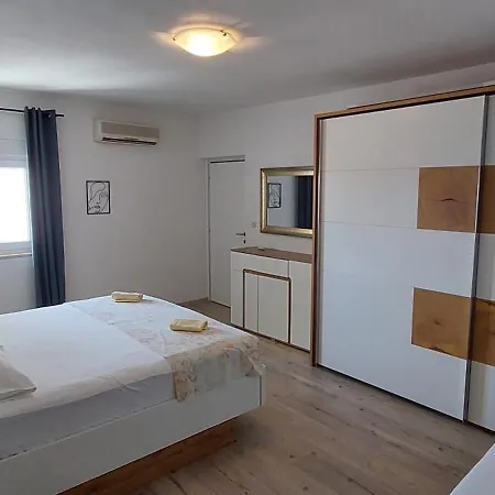 Appartement Dana Omiš