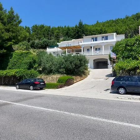 Dana Appartement Omiš